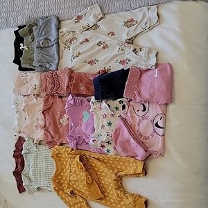 3 Month baby girl clothing bundle (23 pieces)